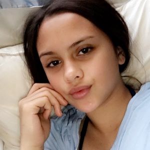 Meet your Posher, Caleigh